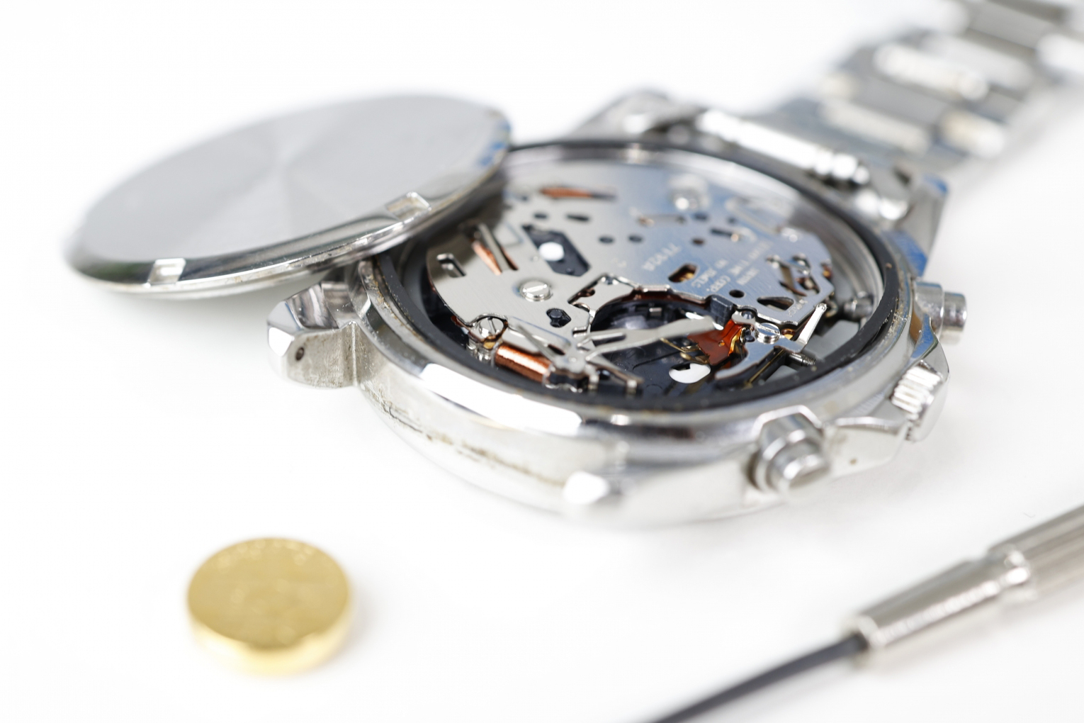 ete ゴールド 長方形 腕時計 電池交換2025/9月 カルティエ