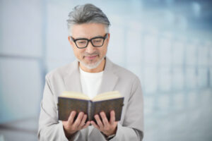 長岡市で話題！仕事に映えるメンズメガネ