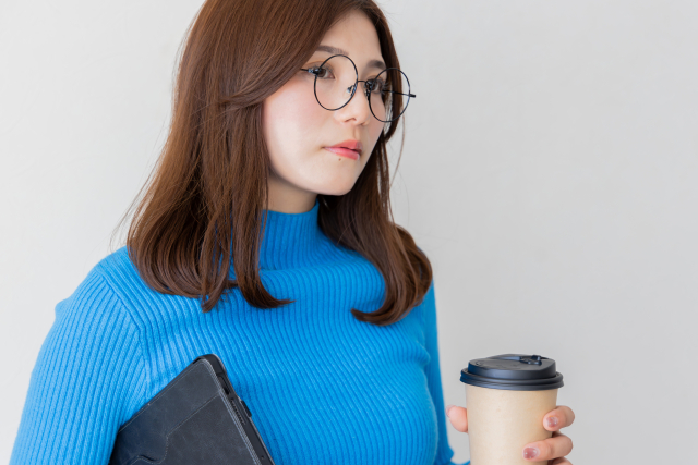 長岡の冬はメガネ選びが難しい？ 50代女性に多い“雪国特有の見づらさ”とは