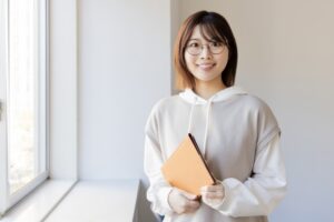 長岡の女性に多い“夜の運転だけ不安”をメガネから考える