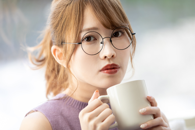 50代女性のメガネは“朝と夕方”で正解が変わる？長岡で多い相談
