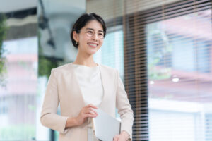 50代女性のメガネは「朝は快適、夕方はつらい」が見直しのサイン