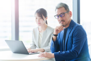 定年後にメガネが合わなくなる人の共通点